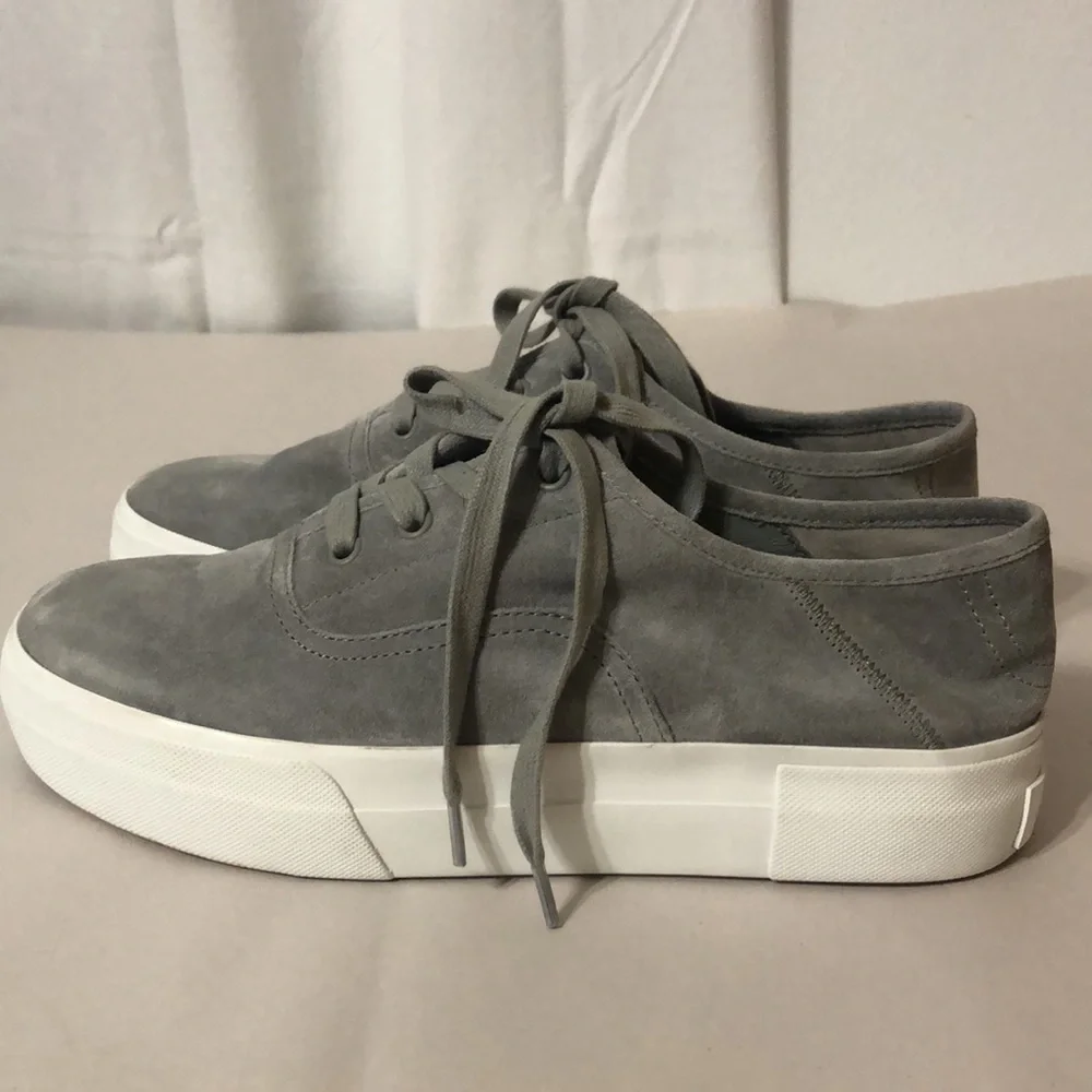 Vince gray suede